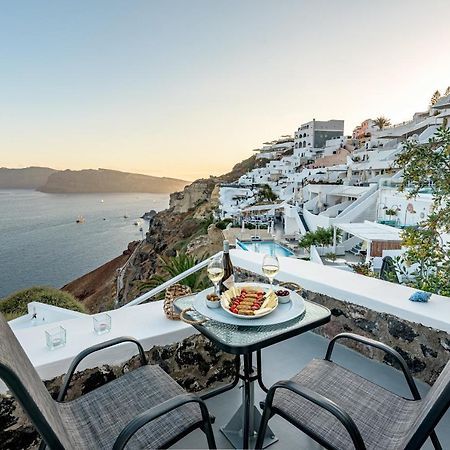 Amazing View Villa Oia With Jacuzzi Buitenkant foto